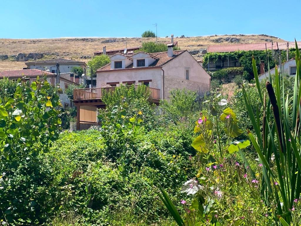 Alojamiento Gaia Aldeasona Buitenkant foto
